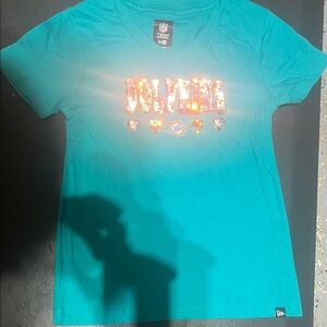 Girls New Era Teal Dolphins T-Shirt with Sparkling Logo - never worn -6x